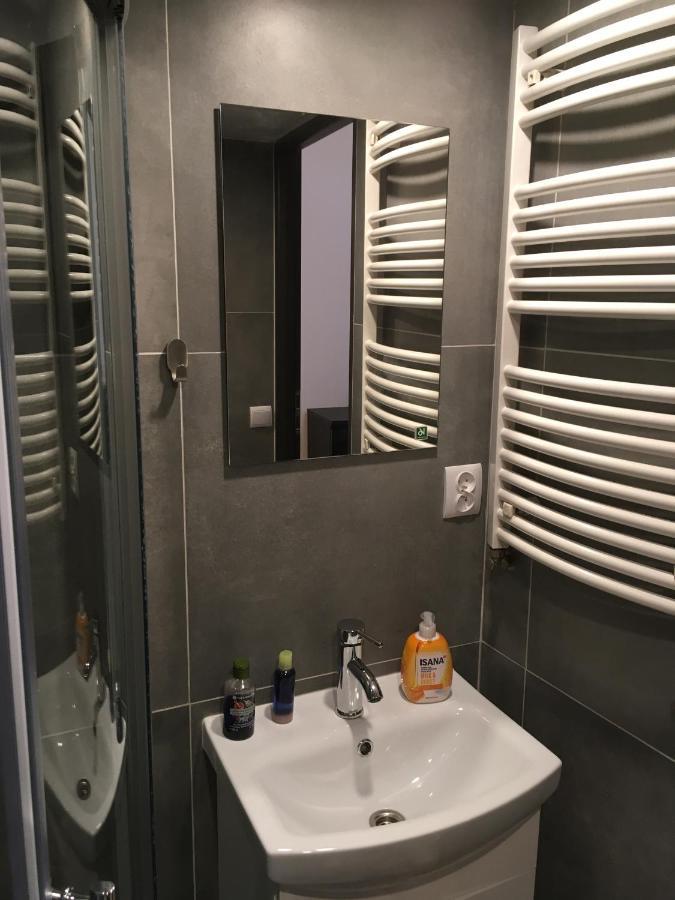 Pure Apartments كراكوفيا المظهر الخارجي الصورة
